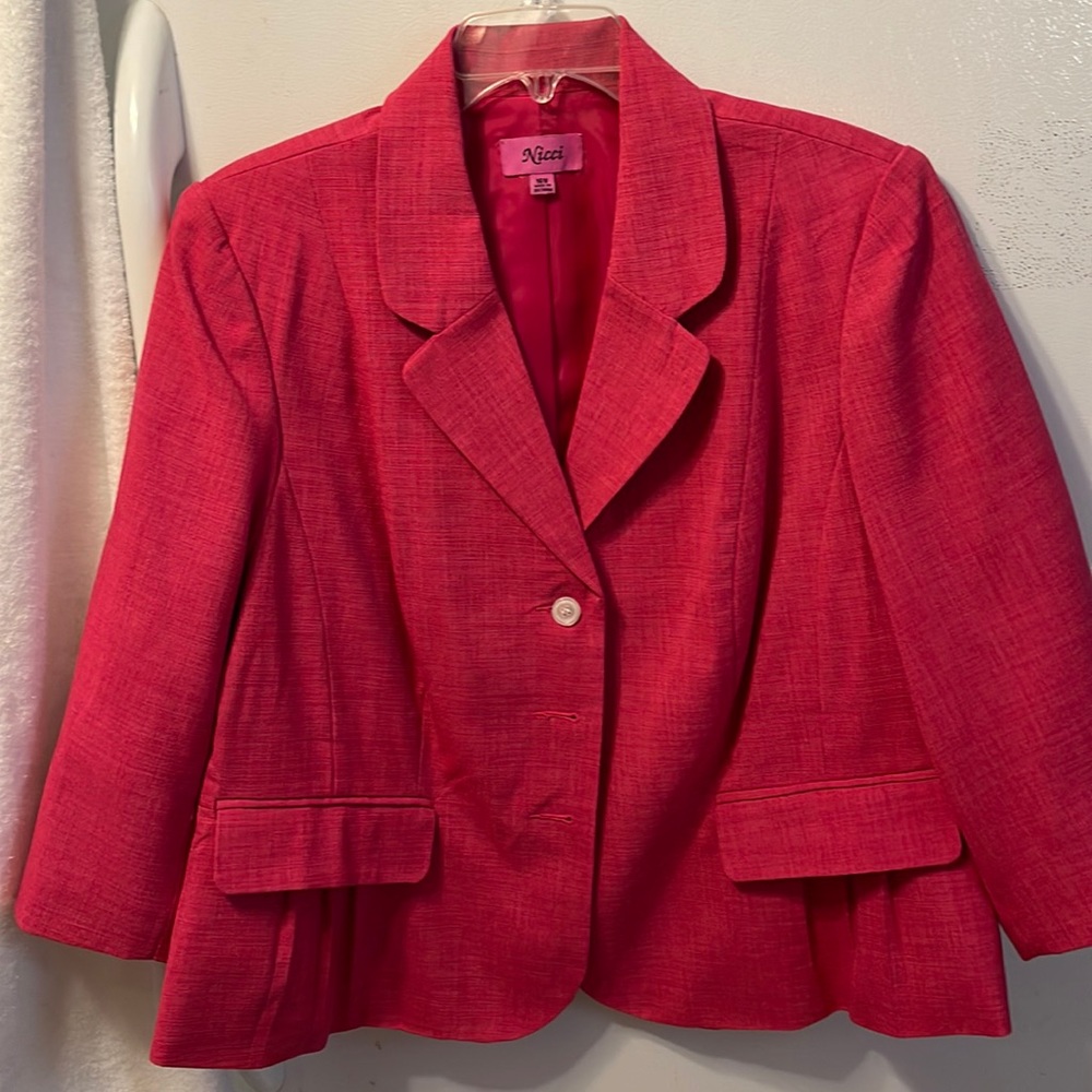 Nicci Raspberry Long Sleeve Jacket 16 Wide Polyester